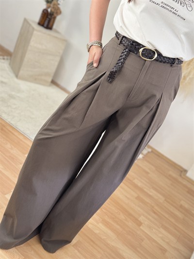 Pile Detaylı Bol Paça Pantolon-Kahve