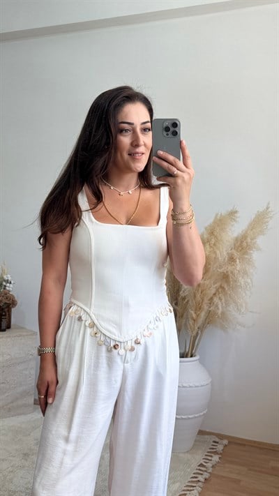 Pul Detaylı Sırt Bağlamalı Büstiyer-Beyaz