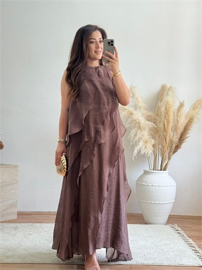 Volan Detaylı Maxi Elbise – Kahve