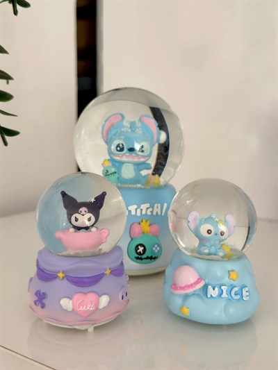 Stitch Ve Kuromi Işıklı Kar Küresi Mini Boy
