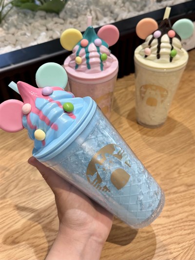 Bonbonlu Kulaklı Dondurmalı Bardak