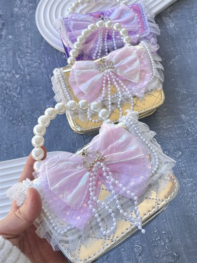 İnci Kulplu Parlak Dikdörtgen Çanta