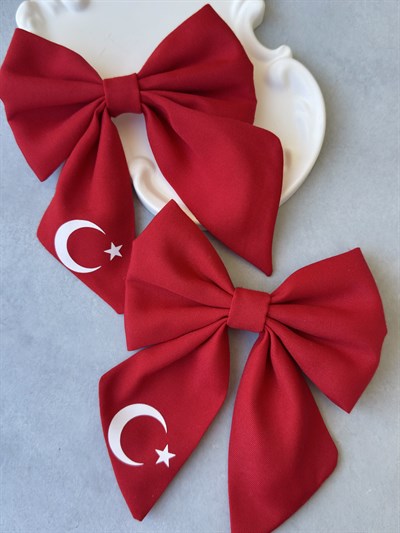 Kırmızı Keten Kumaş Bayrak Kurdele