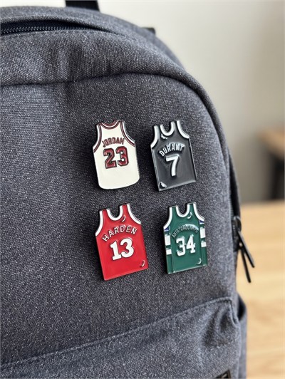 NBA Efsaneleri 4Lü Rozet Seti