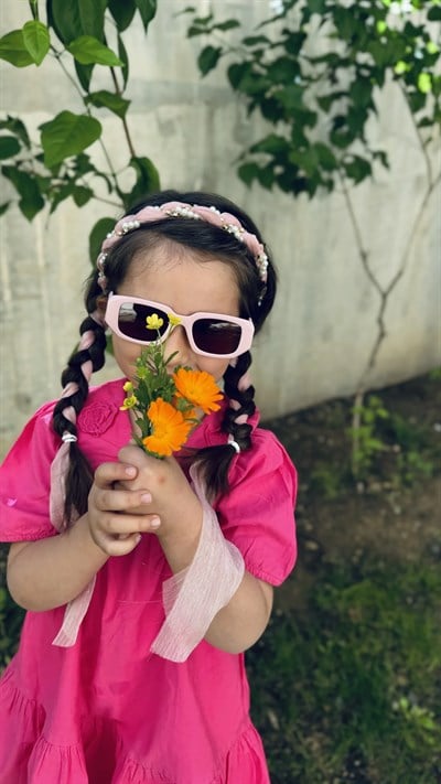 İnci Detaylı Kurdele Sallantılı Taç