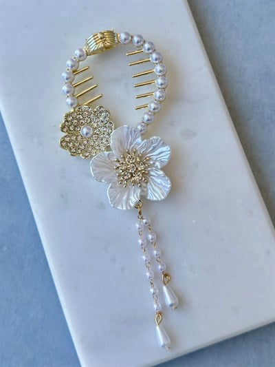 Papatya Detaylı İnci Sallantılı Topuz Tokası