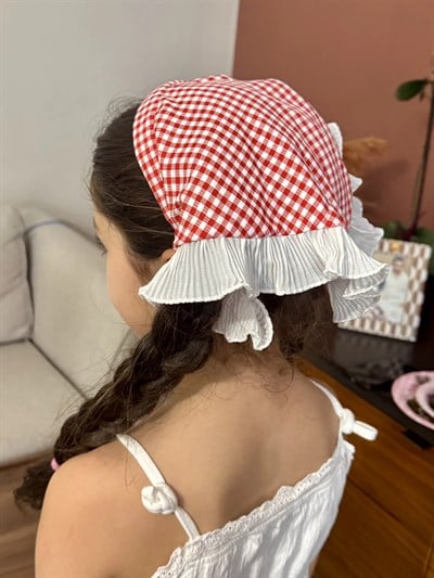 Pötikare Desenli Fırfırlı Bohem Taç