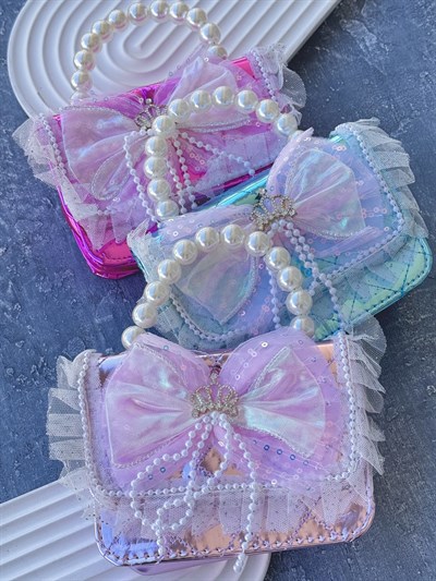 İnci Kulplu Parlak Dikdörtgen Çanta