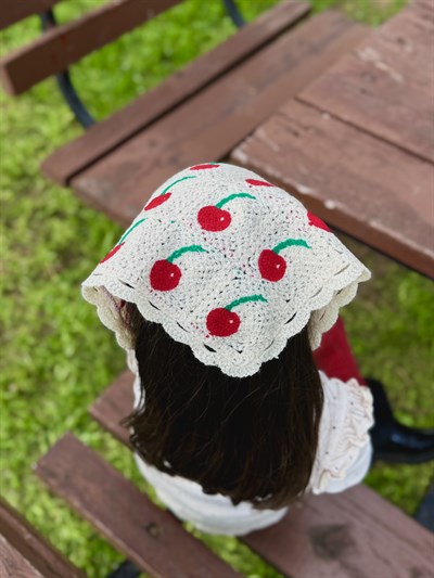 Kiraz Desenli Örme  Bohem Bandana
