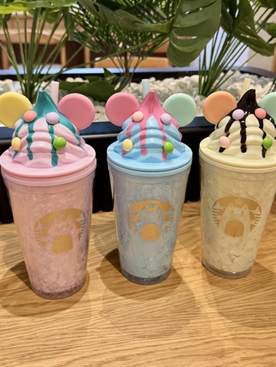 Bonbonlu Kulaklı Dondurmalı Bardak