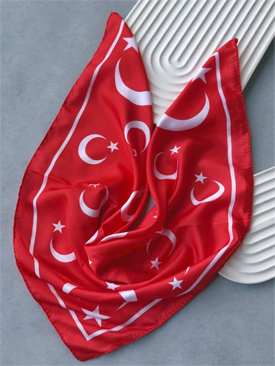 Bayrak Desenli Kırmızı 50x50 cm Saten Fular