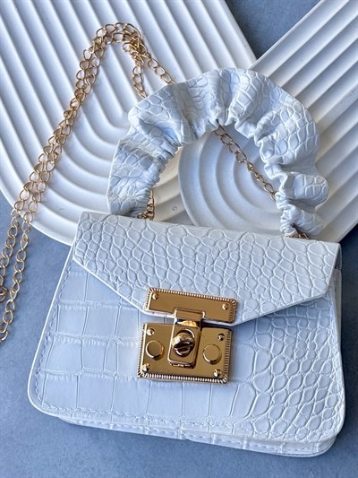 Deri Görünümlü Fırfır Kulplu Çanta