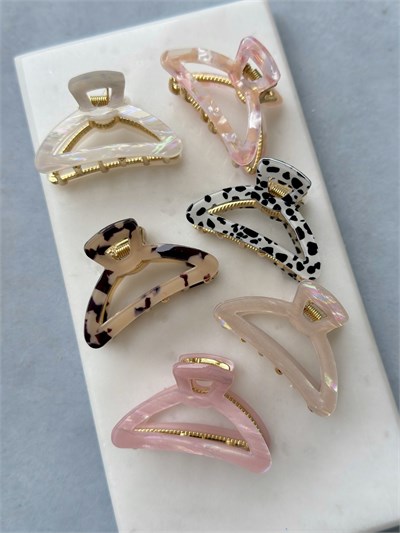 Üçgen Desenli Sedef Mandal Toka