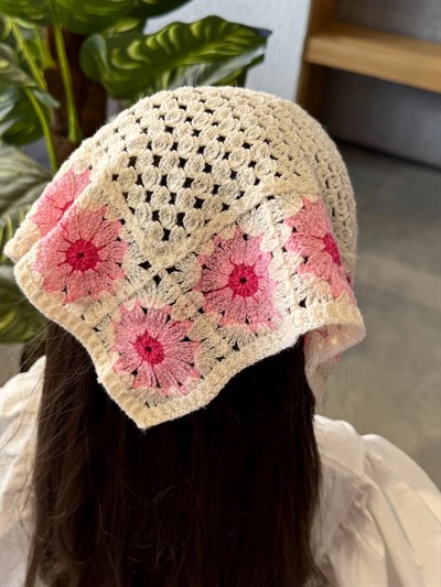 Papatya Desenli Bohem Bandana 