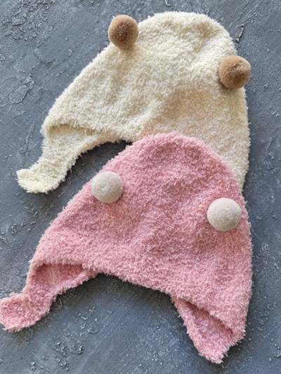 Ponpon Detaylı Bebek Peluş Şapka