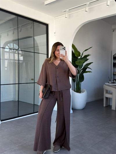 Bağlama Detay Keten Takım 260992