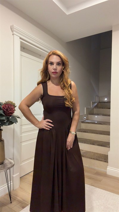Muadil Elbise Kahve