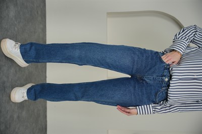 Kesik paça Straight fit jean pantolon Mavi Renk