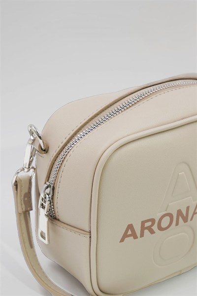Küçük Boy  Crossbody Çapraz Askılı Kadın Omuz Çantası Bej