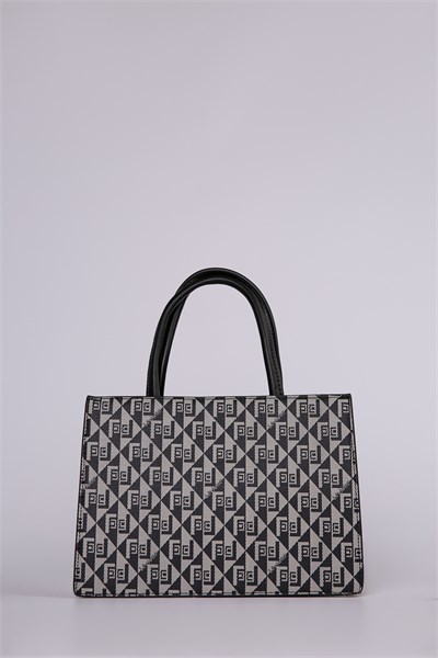 Monogram Baskılı Charm Detaylı Uzun Askılı Şık Tasarım Kadın El ve Omuz Çantası Siyah