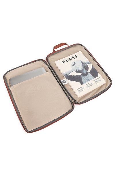 Smart 180 Derece Açılabilir Koruma Bölmeli 15,6 İnç Laptop El ve Omuz Çantası Lacivert