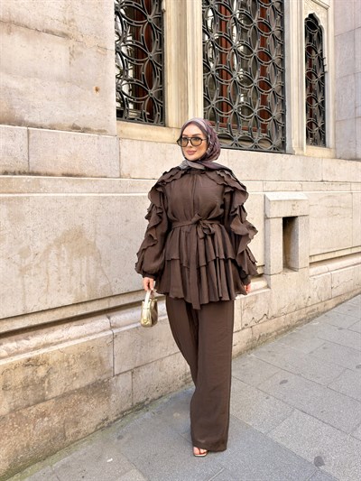 Angeline Fırfır Detaylı Pantolon Takım | Kahve
