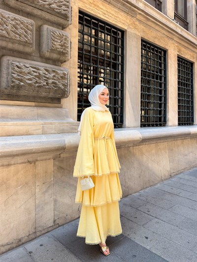 YORYO DANTEL DETAYLI KAT KAT ELBİSE | SARI