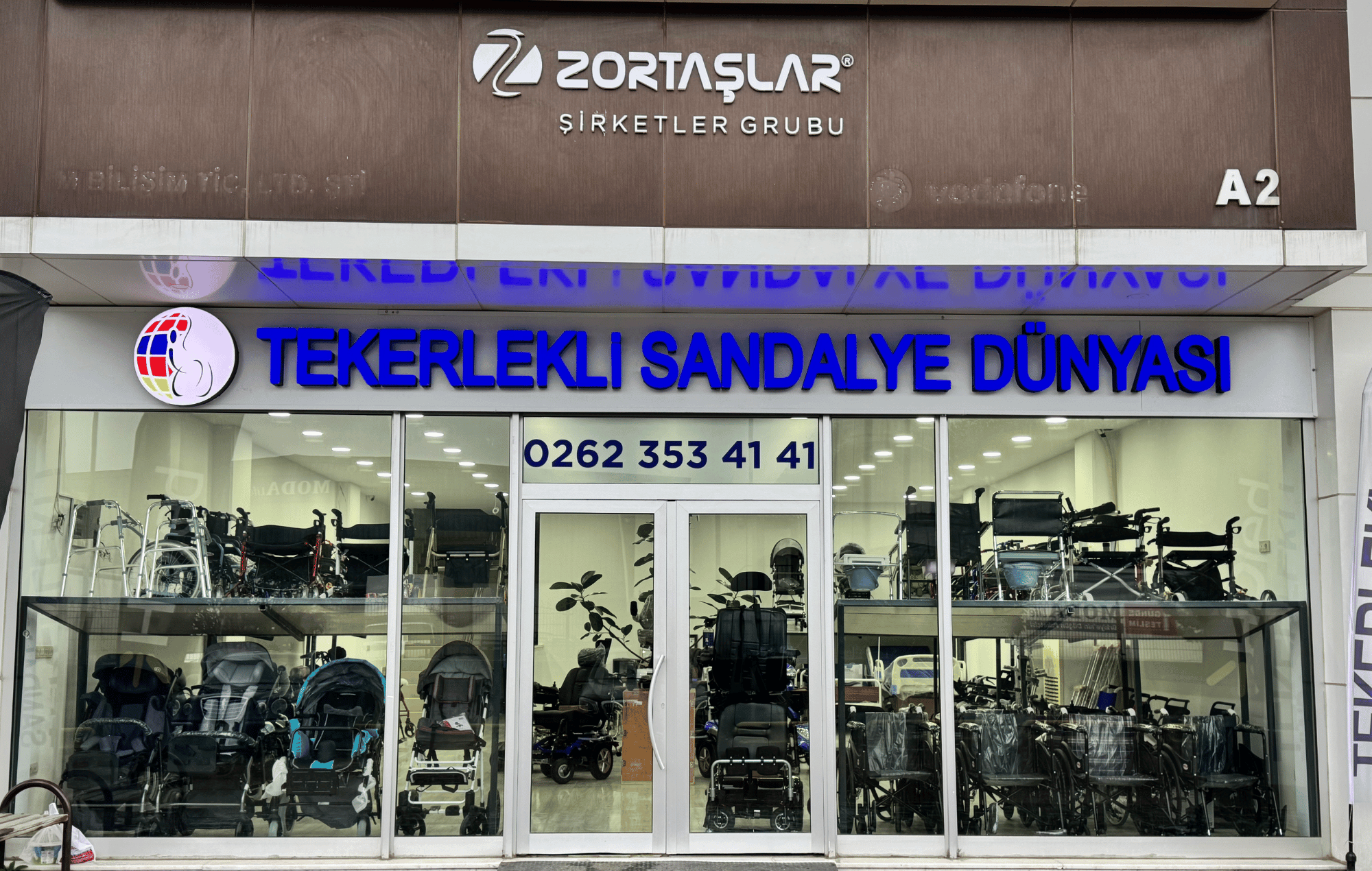 Poylin Kocaeli mağazası dış görünüm