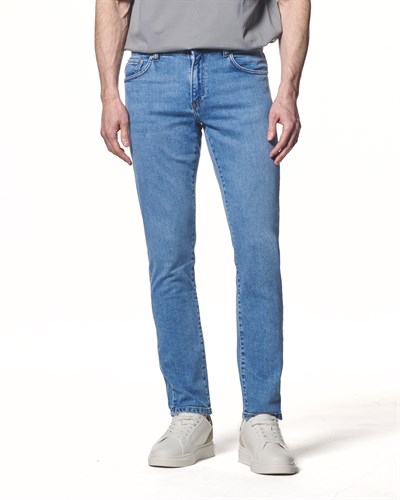 Slim Fit Jean