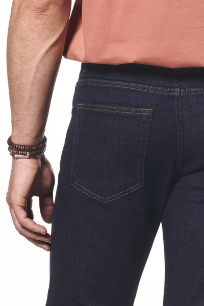 Slim Fit Jean
