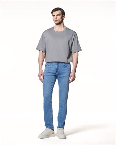 Slim Fit Jean