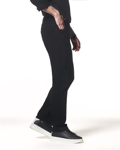 Slim Fit Jean