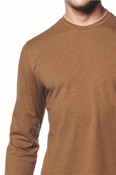 Uzun Kollu Kontrast Detaylı T-Shirt