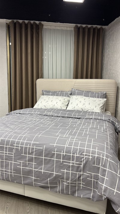 Grid Flora - Antrasit Geometrik ve Çiçekli Pamuklu Nevresim Takımı