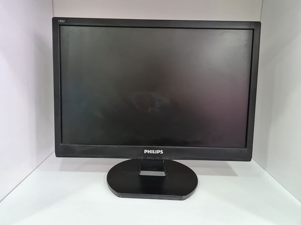 Philips 19 inc LCD / LED Monitor / 2. EL Ekran