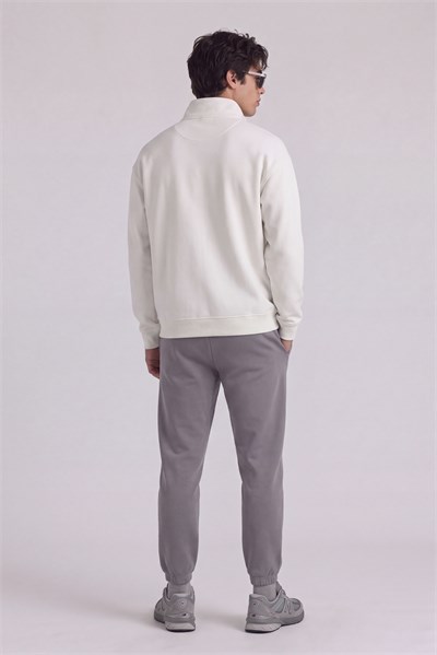 Basic Oversize Yarım Fermuarlı Sweatshirt