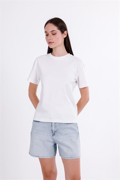 Basic T-Shirt
