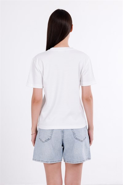 Basic T-Shirt