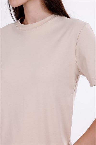 Basic T-Shirt