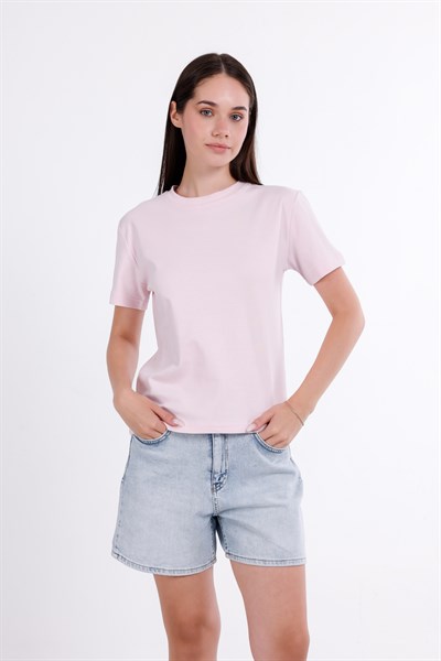 Basic T-Shirt