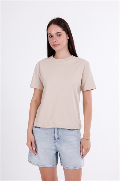 Basic T-Shirt