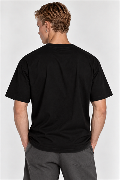 Basic T-Shirt
