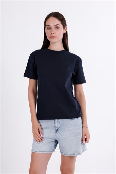 Basic T-Shirt