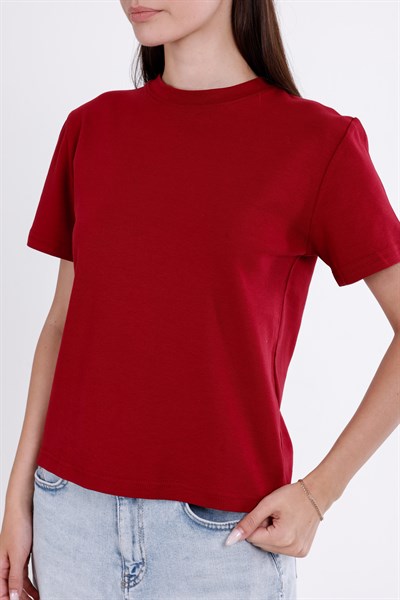 Basic T-Shirt