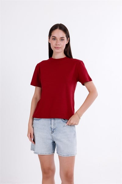 Basic T-Shirt