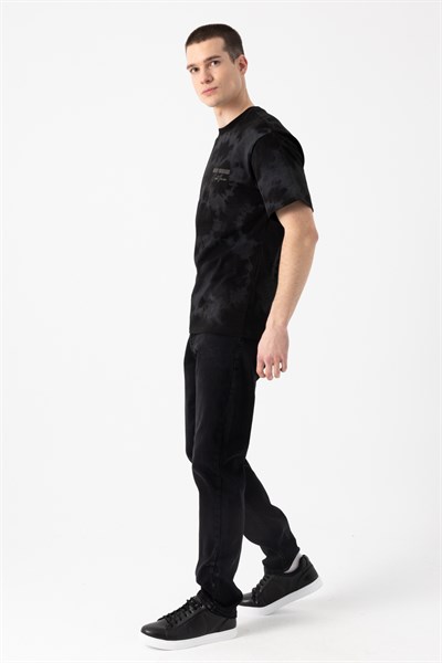 Batik Desen Baskılı T-Shirt