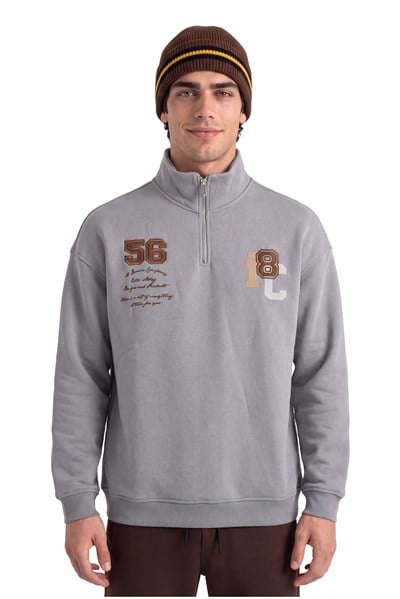 Club Company Nakışlı Yarım Fermuarlı Sweatshirt