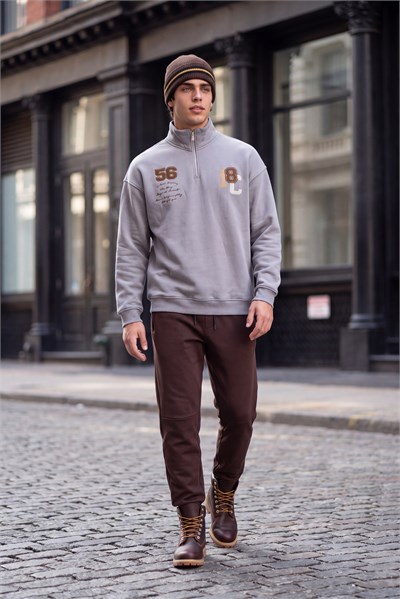 Club Company Nakışlı Yarım Fermuarlı Sweatshirt