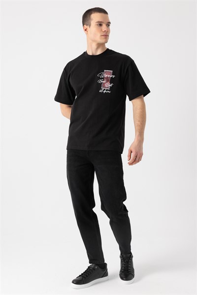Etnik Baskılı Nakışlı T-Shirt