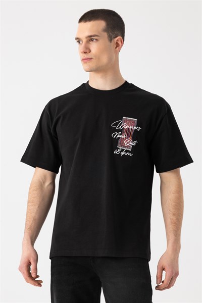 Etnik Baskılı Nakışlı T-Shirt